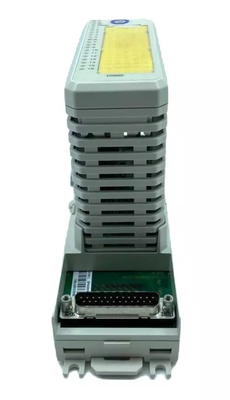 ABB DI880 3BSE028586R1 디지털 입력 모듈 HI S/R 16 채널 모듈 S800