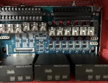 151X1202YE08PP14 IS400TRLYS1BJJ GE 아날로그 I/O 모듈 터미널 보드