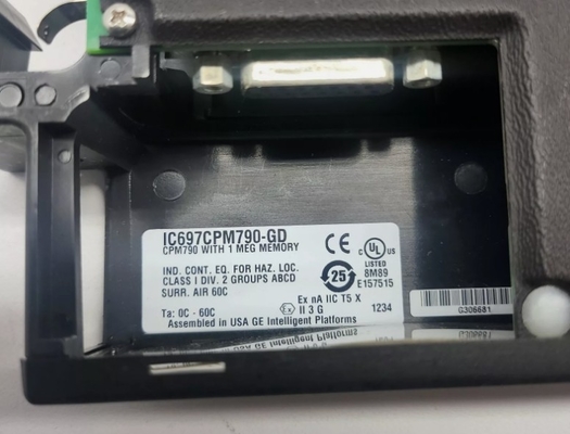 IC697CPM790 GE 중앙 처리 장치 CPU 컨트롤러 모듈 트리플 모듈 리던스 시스템