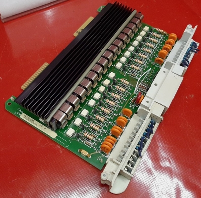 하니웰 621-6550RC PLC 모듈 24Vdc 16 포인트 소스 출력 보드