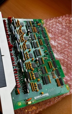 하니웰 621-6575RC 24Vdc 소스 출력 32 포인트 모듈 PLC 보드