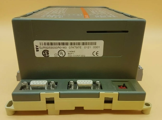 07KT97 GJR5253000R0160 ABB 어드밴티지 컨트롤러 31 기본 단위 PLC 모듈