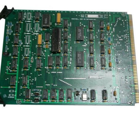 하니웰 30731823-001 A/D Mux PLC 회로판 24Vdc 110mA 새로운 상태 제어 모듈