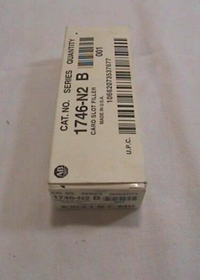 1746-N2B Allen Bradley SLC500 SLC 500 섀시의 모듈식 카드 슬롯 필러