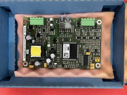 LDSYN-101 ABB는 PC 보드 PLC 예비품 3BHE005555R0101을 운전합니다