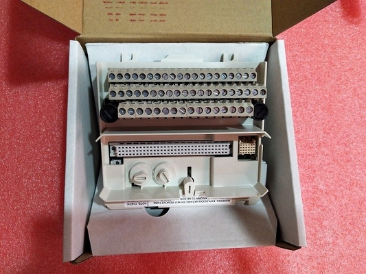 TU830V1 ABB S800 확장 모듈 단말장치 2x16 신호 단자 3BSE013234R1