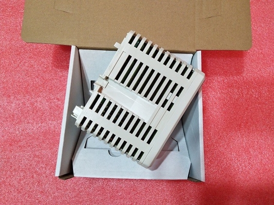 AO895 ABB PLC 아날로그 출력 모듈 8 Ch S800 입출력 3BSC690087R1