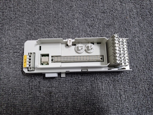 TU891 ABB PLC 모듈 단말 처리 장치 베이스 S800 입출력 3BSC840157R1