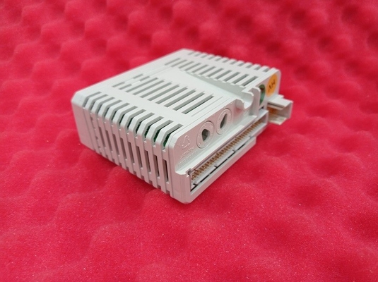 AI830A ABB RTD 유닛 8 CH 아날로그 입력 모듈 PLC DCS 3BSE040662R1