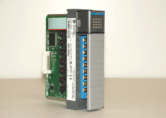 1746-OV16 Allen Bradley SLC500 16채널 DC 출력 모듈 10-50V DC 싱크